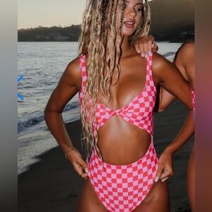 Skatie one piece swim Daytona